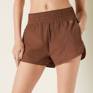 NWT Victoria’s Secret PINK Active High Waisted Brown Athletic Shorts Size Large